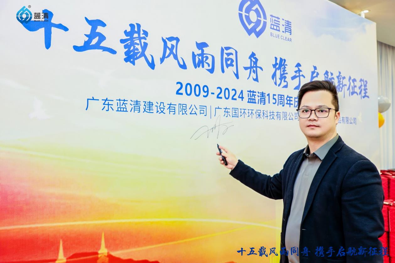 车载音响喇叭 汽车12v/24v 警报主机 有线喊话遥控扬声器喇叭改装